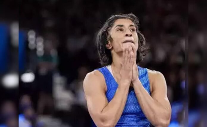 1723247233_cgt9qqmk_vinesh-phogat-retirement_640x480_08_August_24.jpg