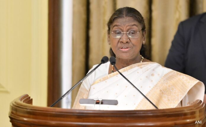 4bfkdi2_droupadi-murmu_625x300_28_August_24.jpeg