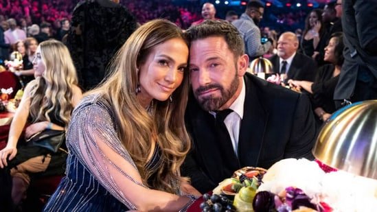 Jennifer_Lopez_Ben_Affleck_1727414167205_1727414173653.png