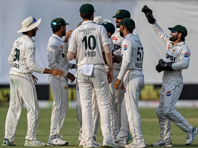 a3jeae08_team-pakistan_625x300_15_October_24.jpg
