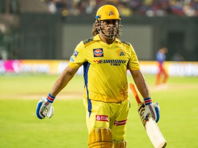 m14euqoo_ms-dhoni-bcci_625x300_20_May_24.jpg