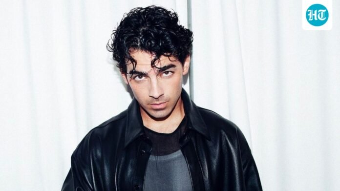 Joe_Jonas_1705560730503_1763189715533.jpg